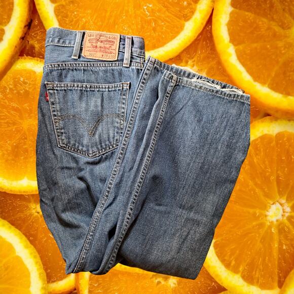 Levi's 505 Straight Fit Slightly Distressed Denim Jeans Size 38x30‎ - Picture 1 of 7